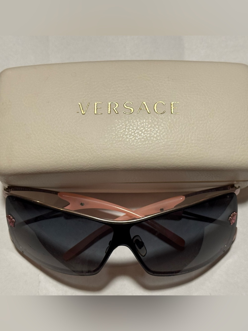 Versace made in Italy Black and Pink Women’s Fashion Sunglasses